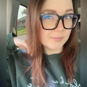 Meet your Posher, Bridgette